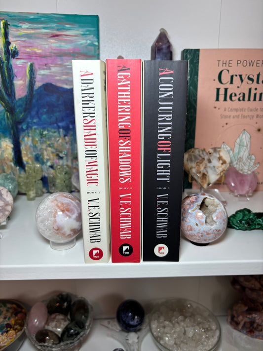 Book & Crystal Box - Fantasy - Shades of Magic